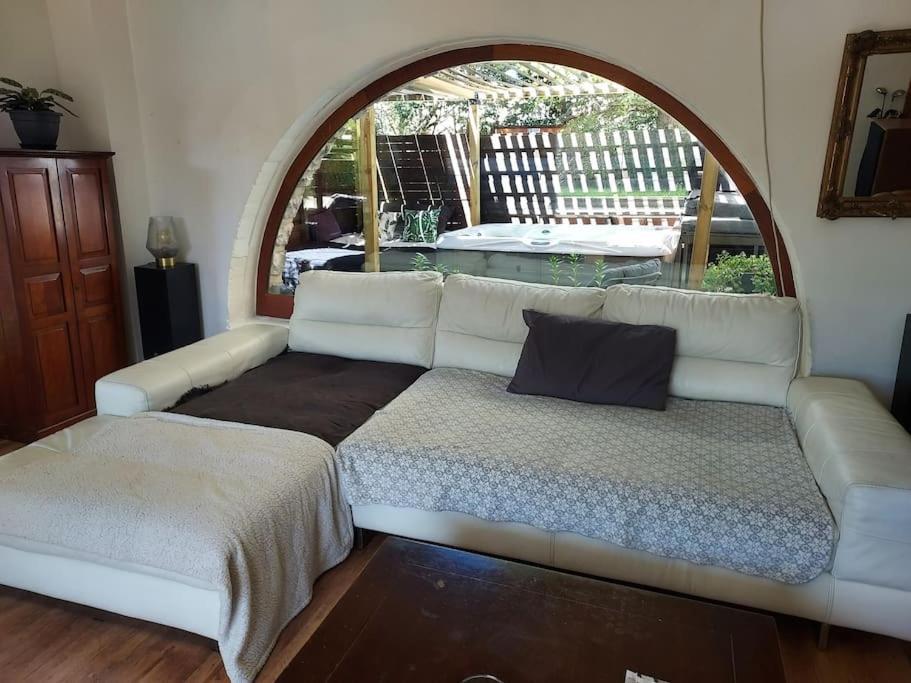 オランジュLoft Ravissant Avec Jacuzzi Et Parcアパートメント エクステリア 写真